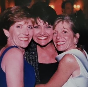 Meet your Posher, Fay